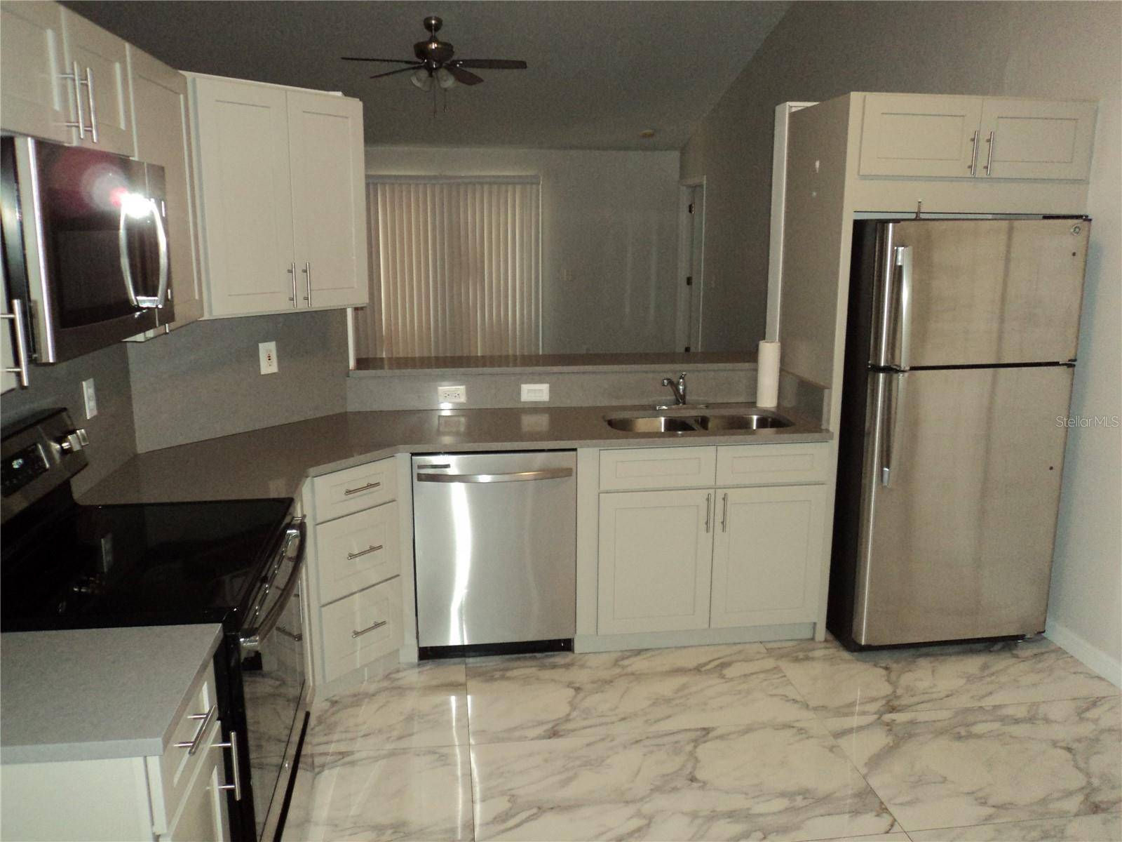 548 E MONTROSE ST, Clermont, FL 34711