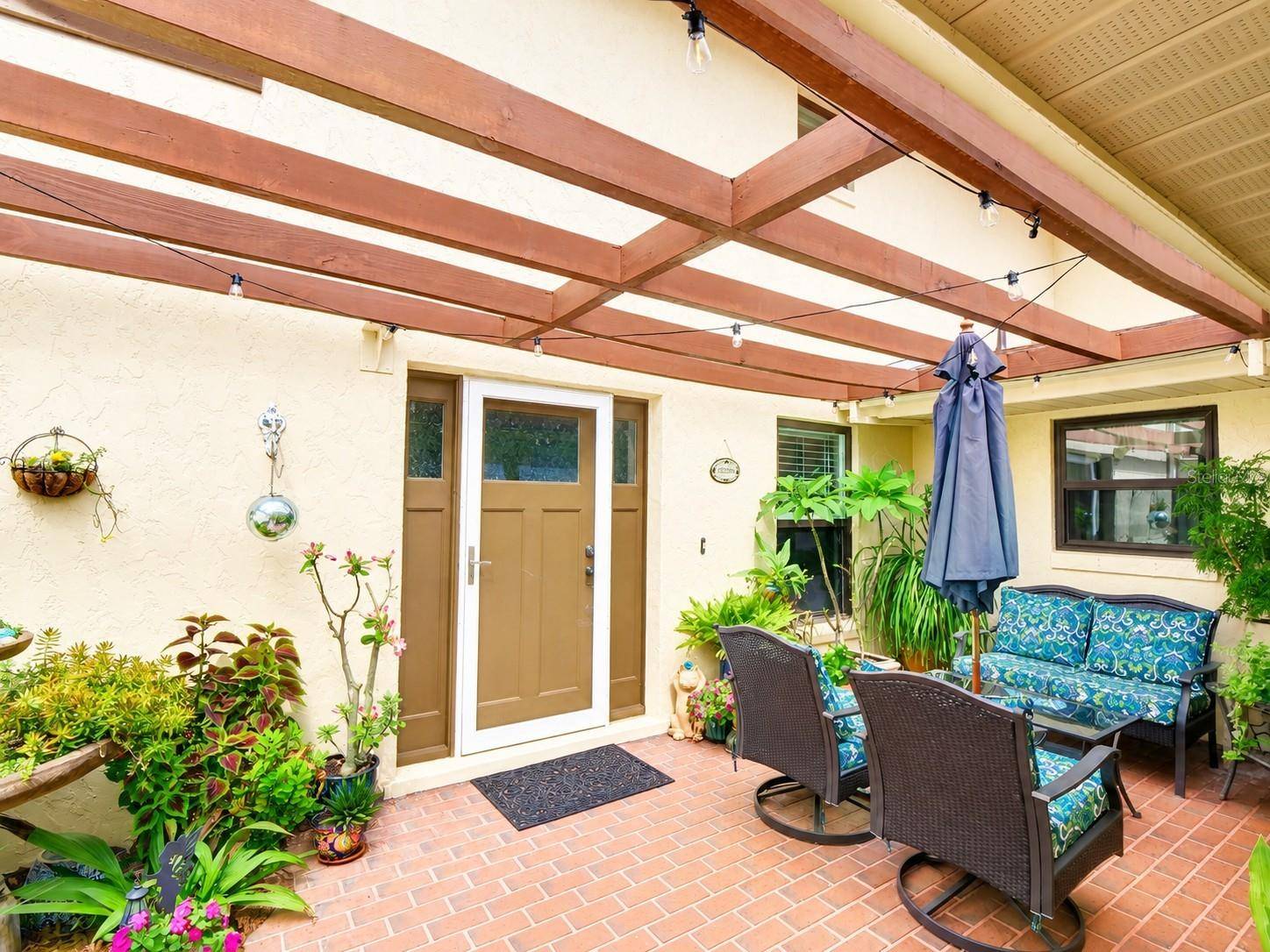 100 S TREMAIN ST #G2, Mount Dora, FL 32757