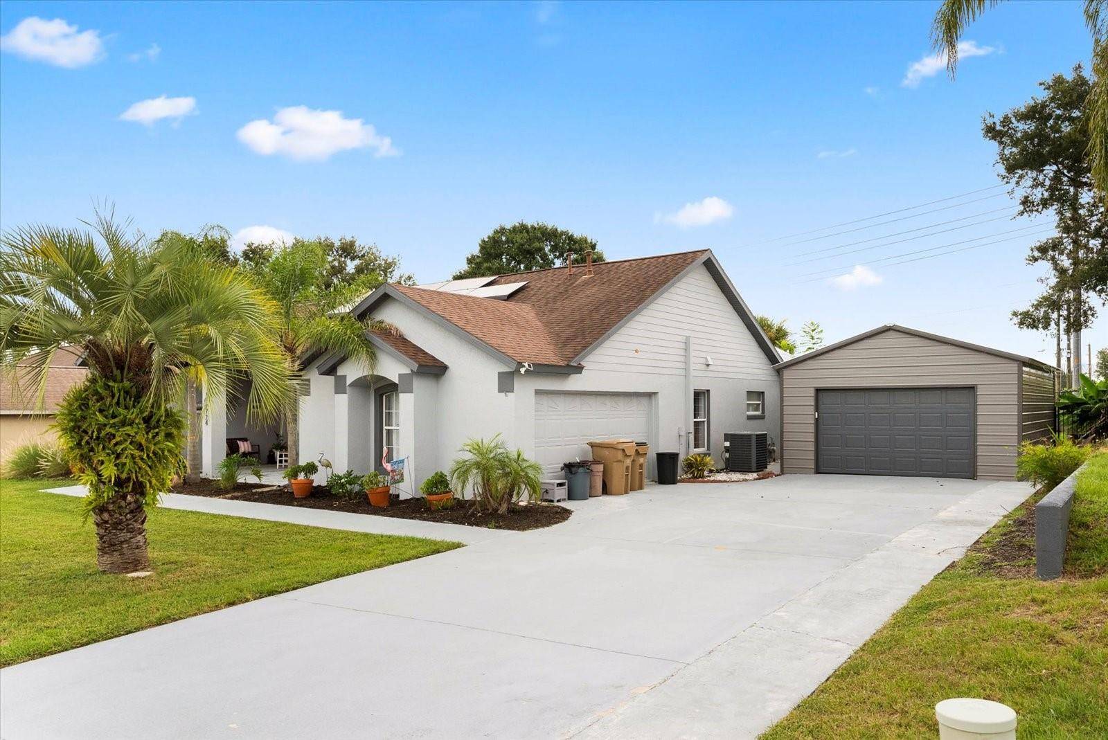 12724 SCOTTISH PINE LN, Clermont, FL 34711