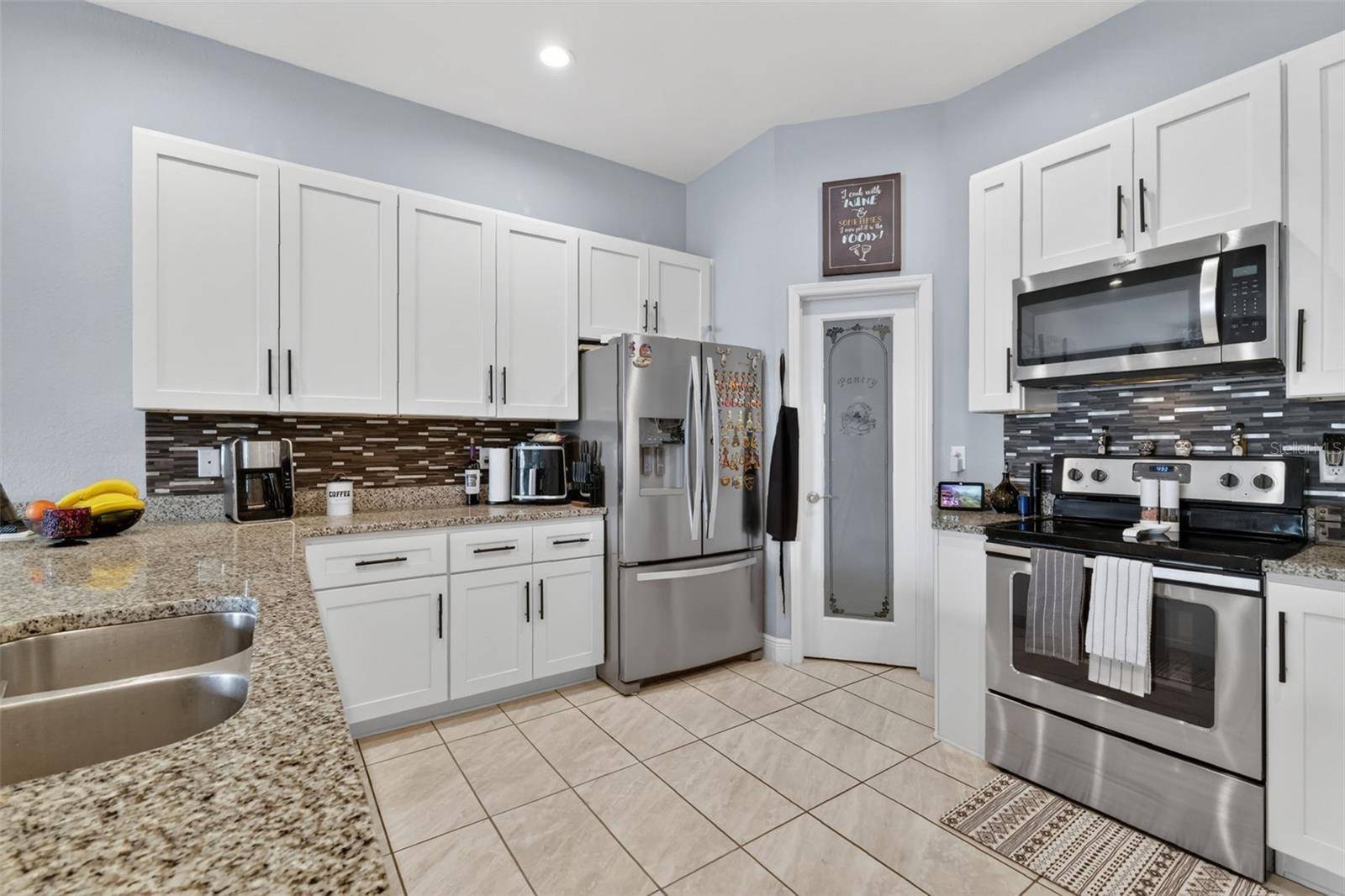 1028 GREEN GATE BLVD, Groveland, FL 34736