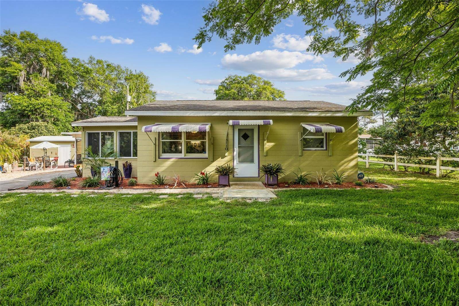 110 SHAFFER AVE, Crescent City, FL 32112