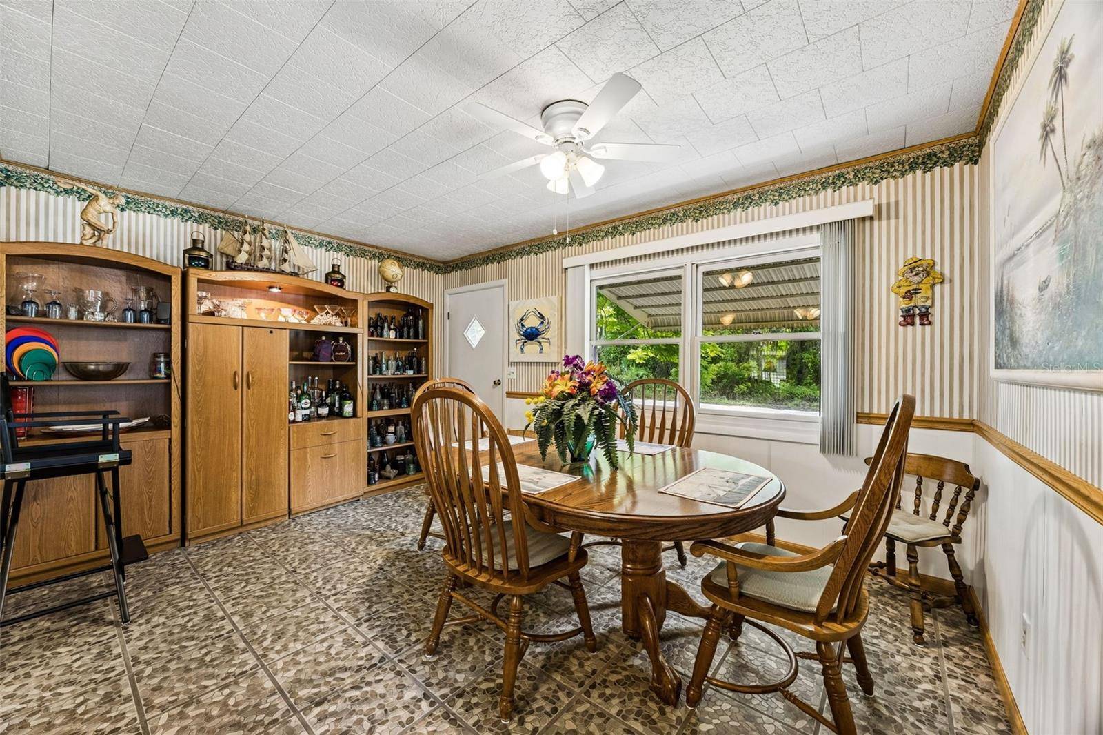 110 SHAFFER AVE, Crescent City, FL 32112