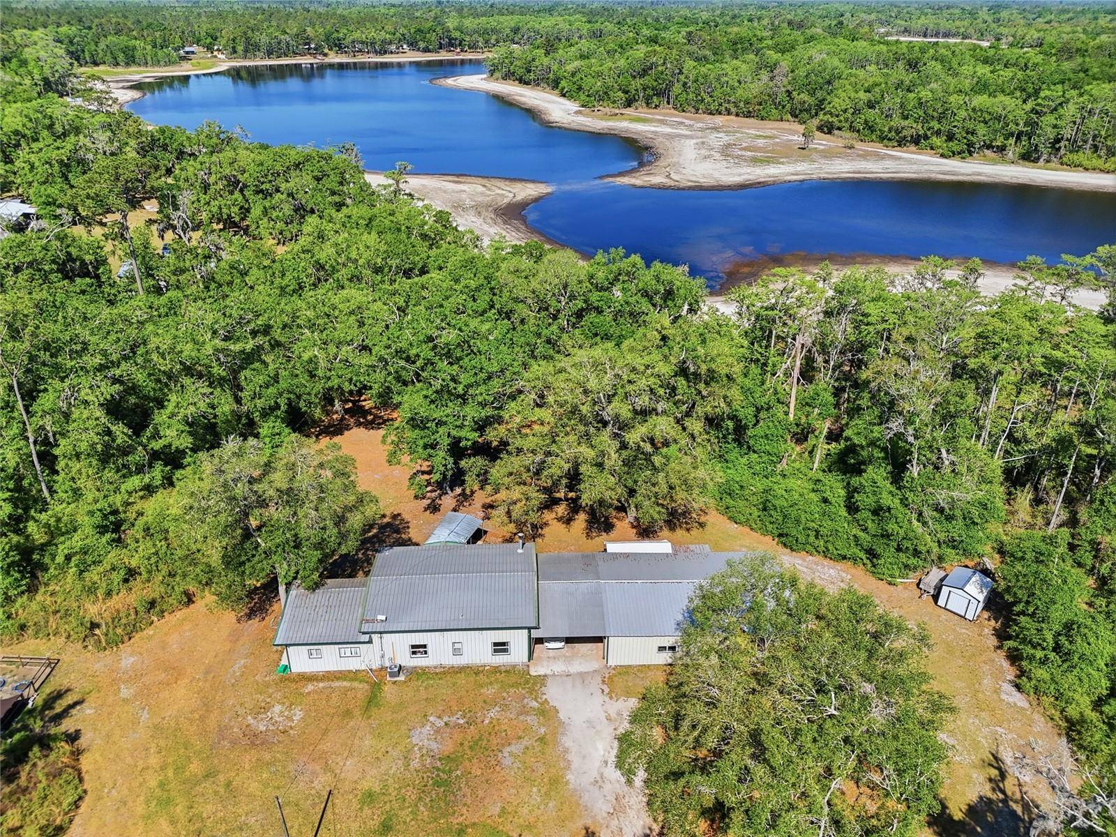 401 SE FALCON RD, Branford, FL 32008
