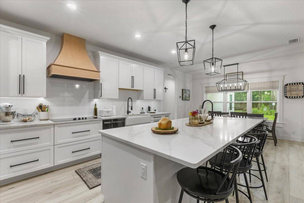 9061 KATHERINE WAY, Fanning Springs, FL 32693