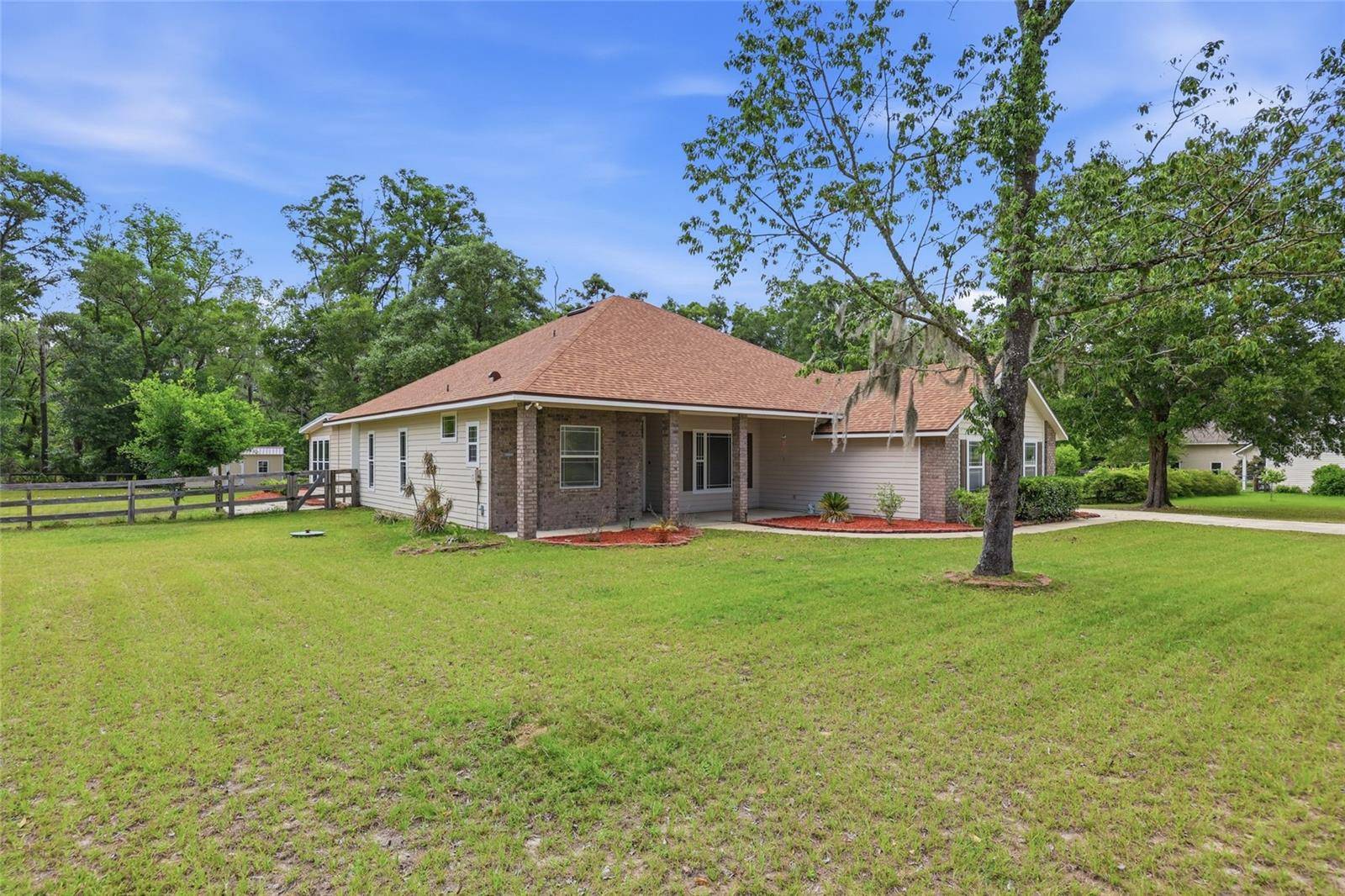 25176 NW 209TH AVE, High Springs, FL 32643