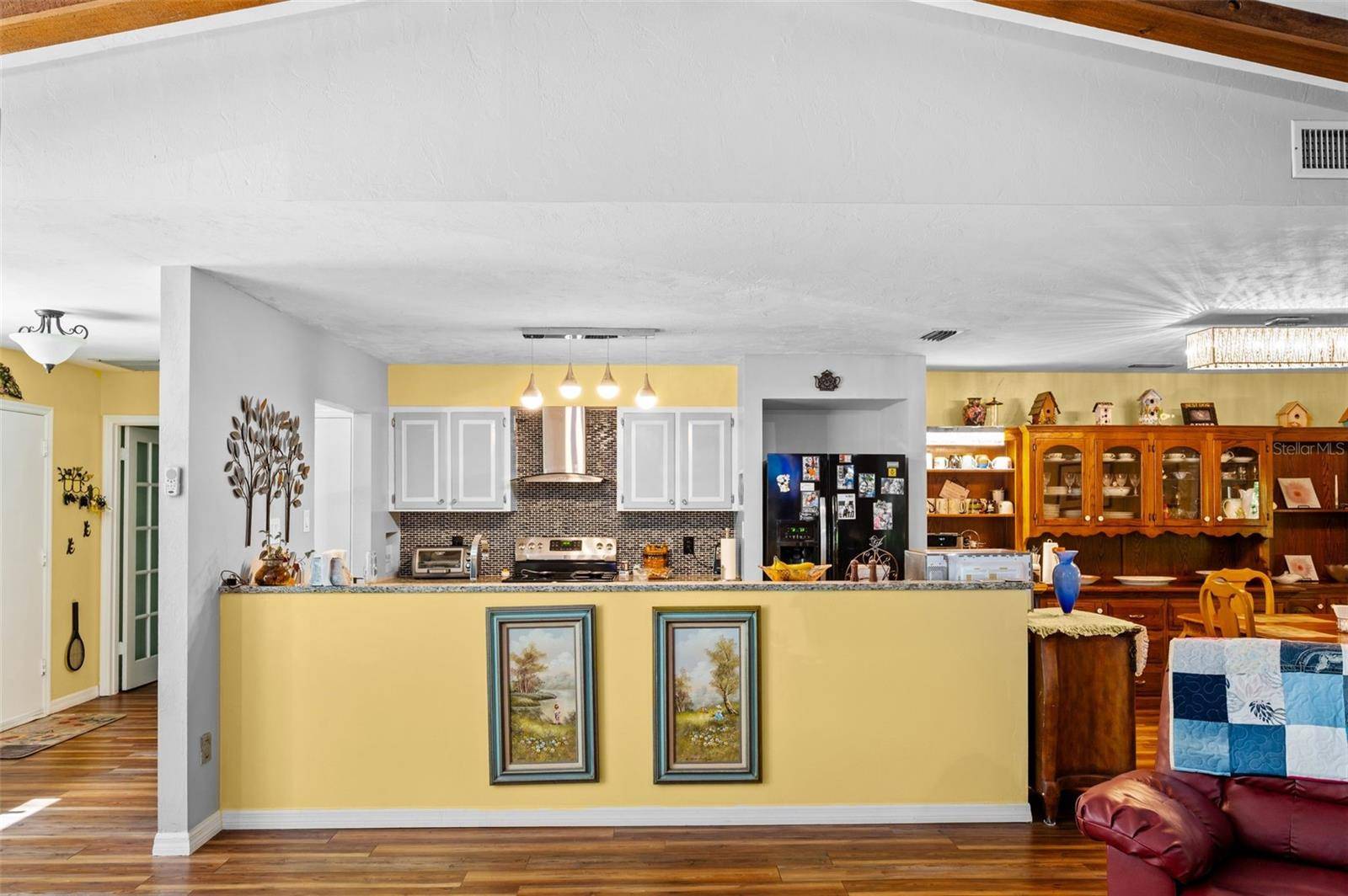 16422 NE 10TH ST, Gainesville, FL 32609