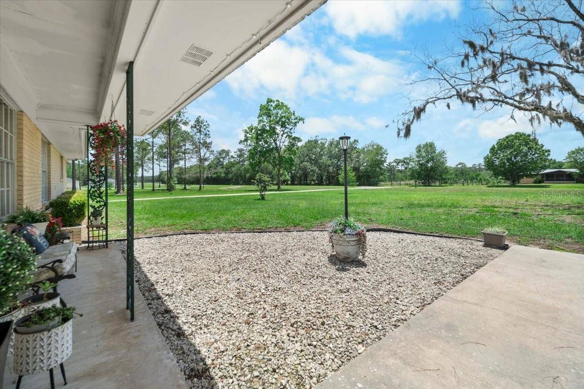 7422 S COUNTY ROAD 231, Lake Butler, FL 32054