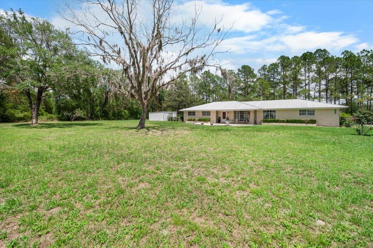 7422 S COUNTY ROAD 231, Lake Butler, FL 32054
