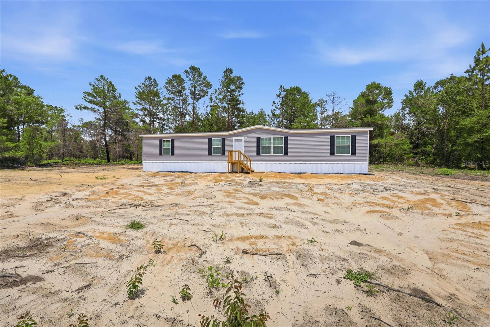 150 19TH ST, Interlachen, FL 32148