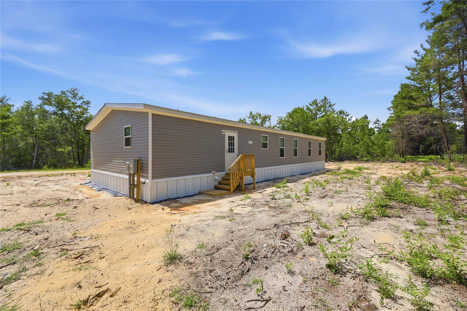 150 19TH ST, Interlachen, FL 32148