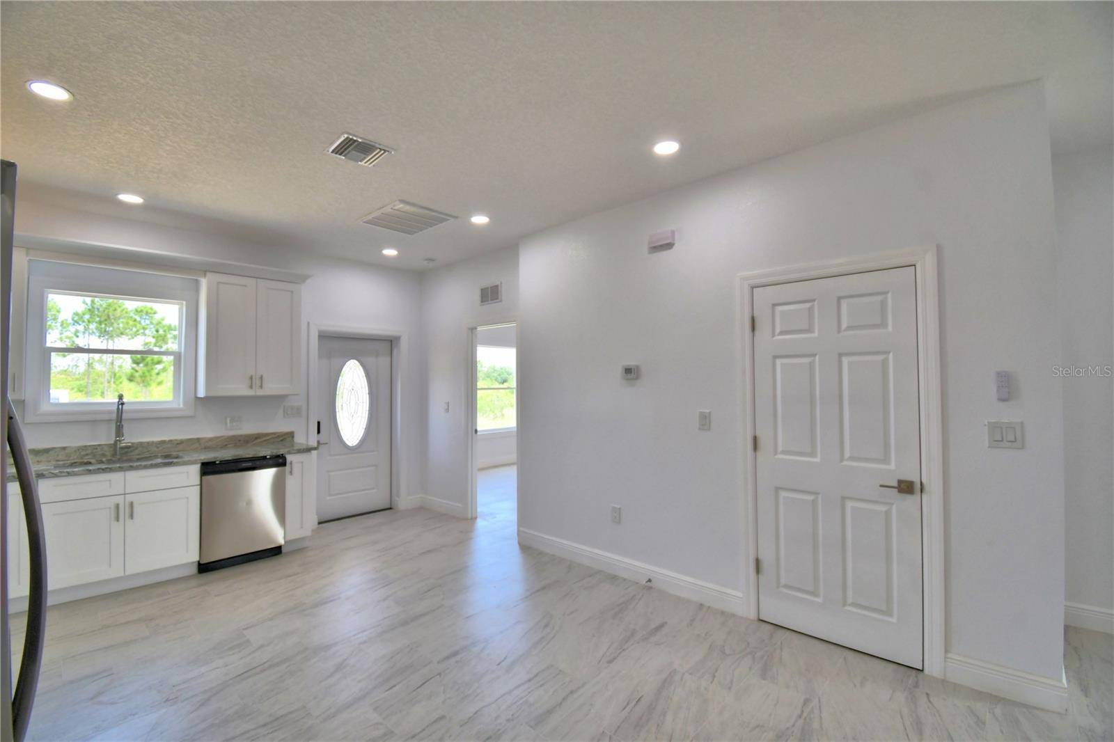 7951 SARASOTA DR #A, Indian Lake Estates, FL 33855