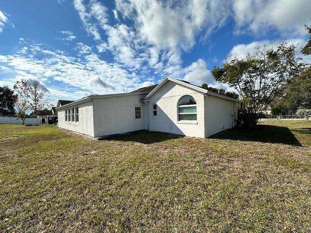 233 VIA DEL SOL DR, Davenport, FL 33896