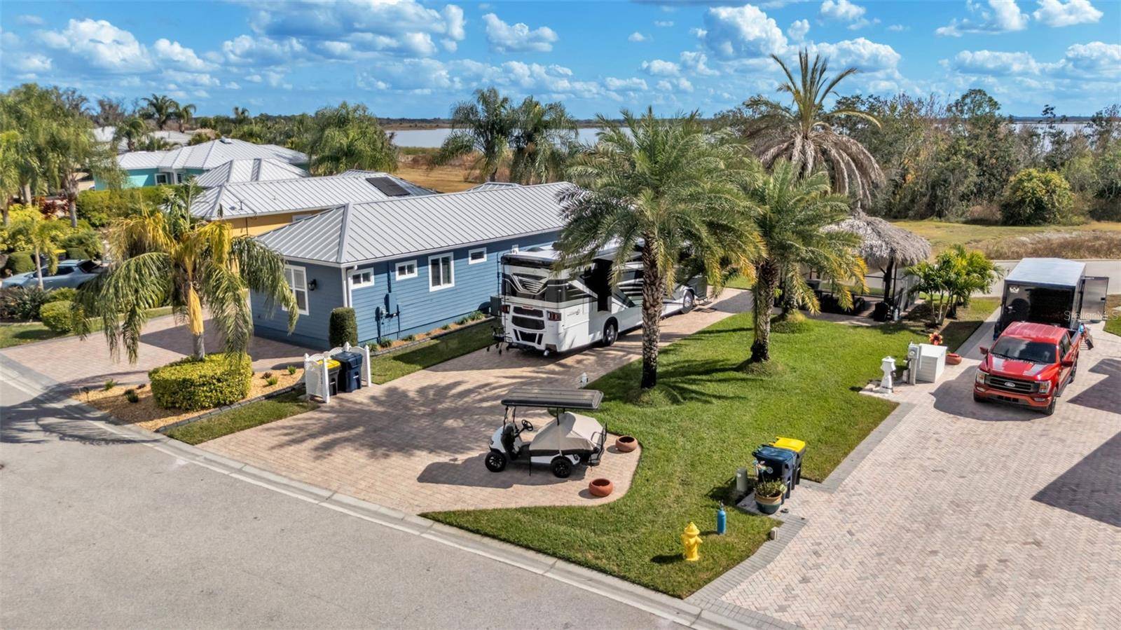 3268 FISH HAWK DR, Polk City, FL 33868