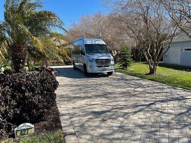 427 TRAVELERS DR, Polk City, FL 33868