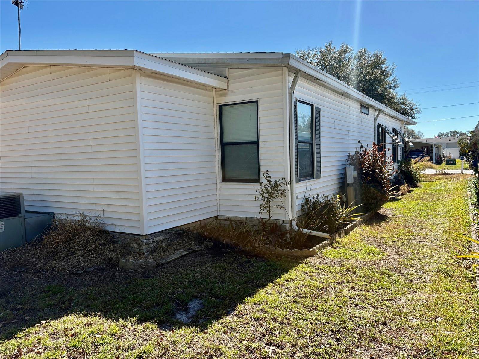 6081 SOUTHERN OAKS DR SE, Winter Haven, FL 33884