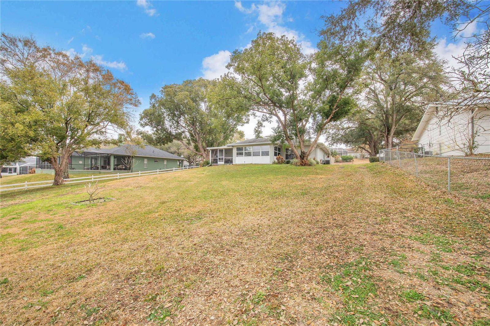 194 S LAKE MARIAM DR, Winter Haven, FL 33884
