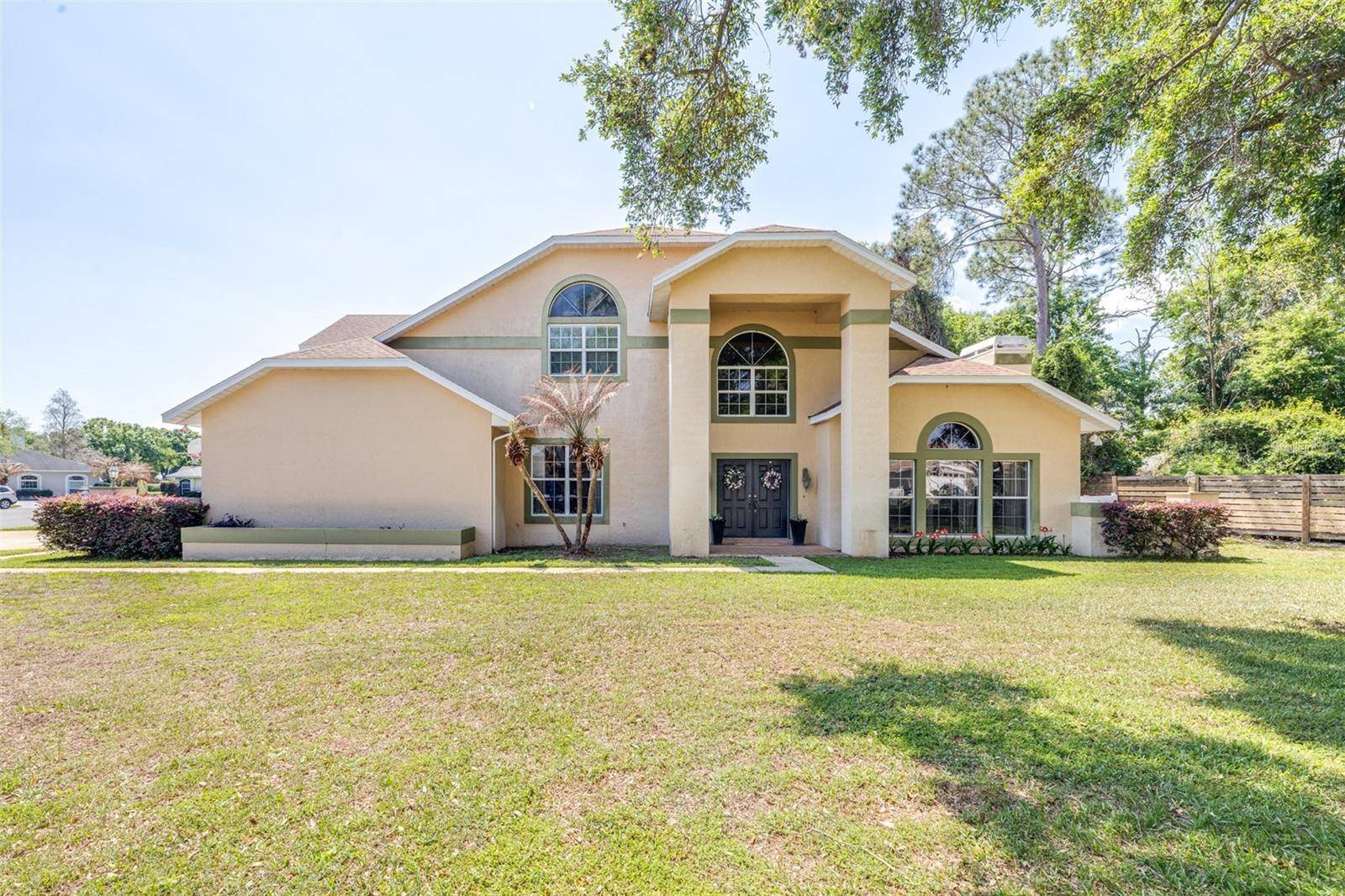 2134 KIRKLAND LAKE DR, Auburndale, FL 33823