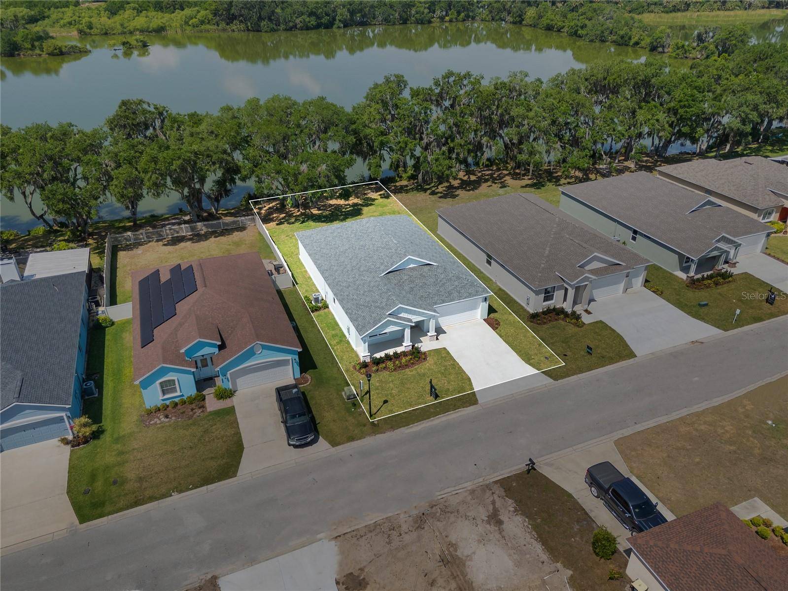 4545 FAIRWAY OAKS DR, Mulberry, FL 33860
