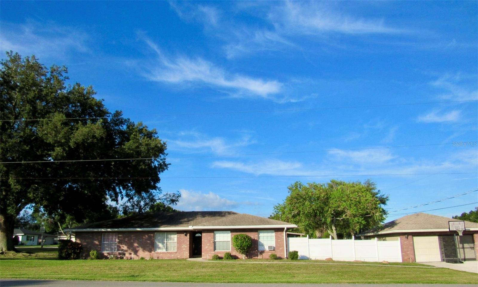202 SAINT LUCIE RD, Winter Haven, FL 33884