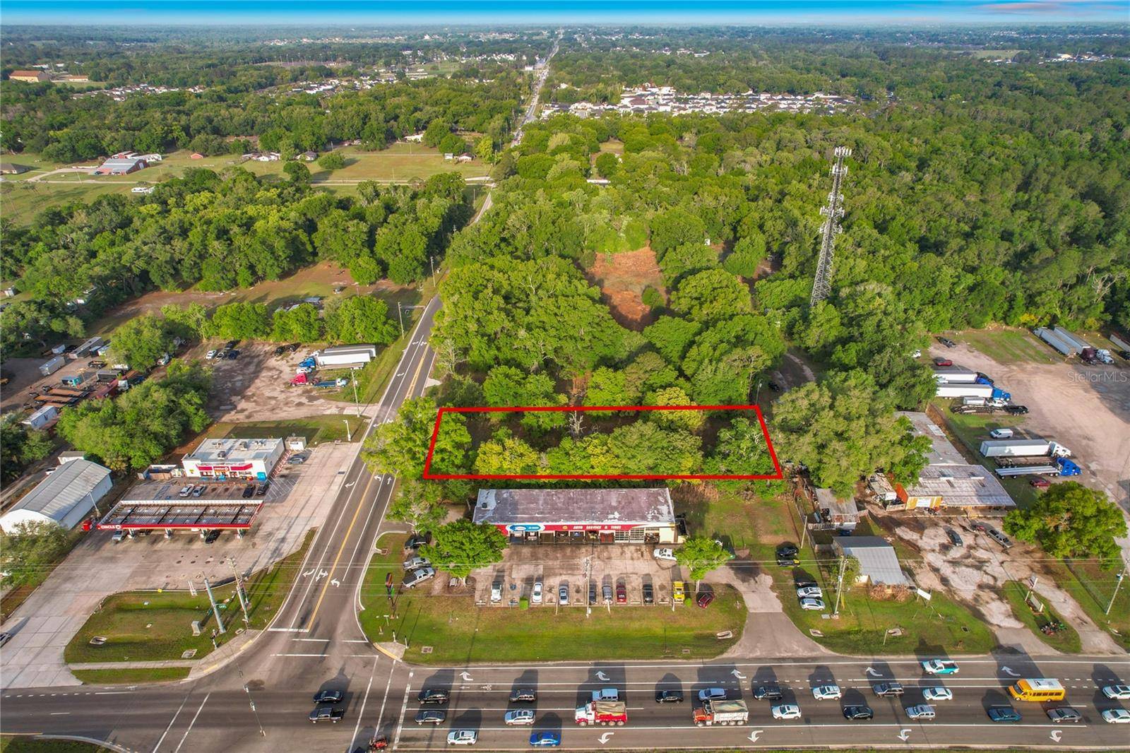 1215 DUFF RD, Lakeland, FL 33810