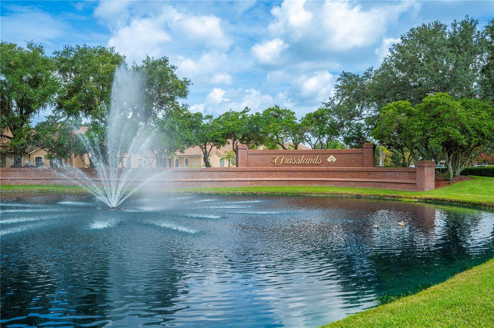 684 GRASSLANDS VILLAGE CIR, Lakeland, FL 33803