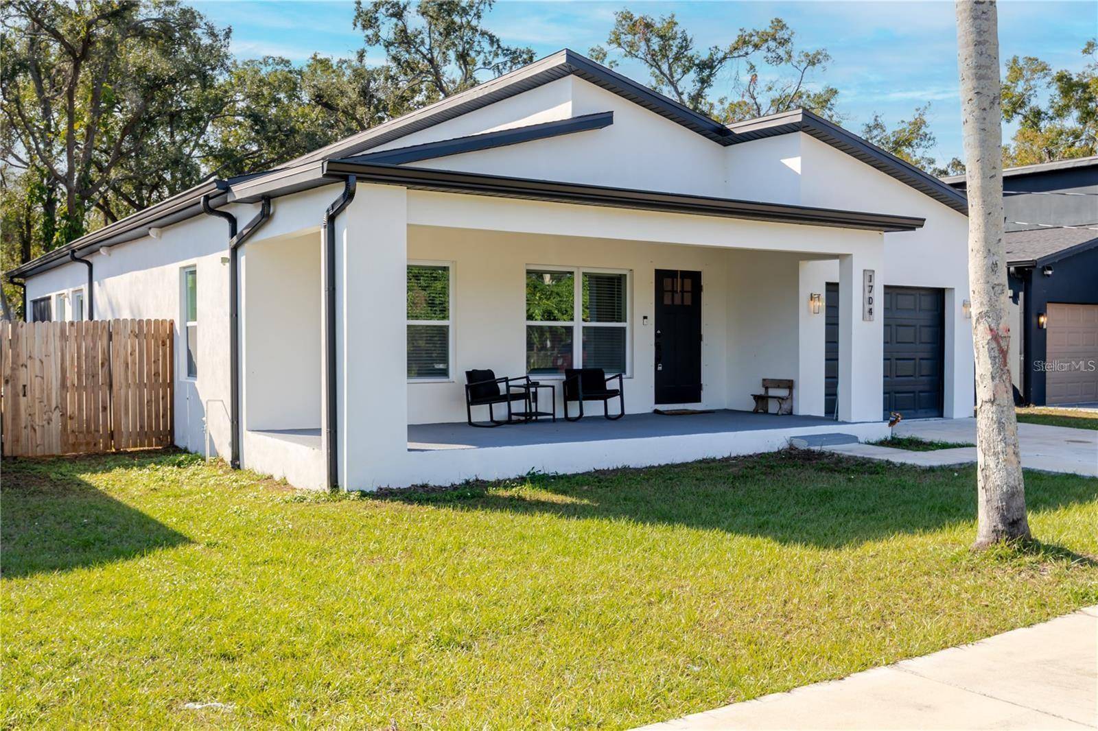 1704 W HANNA AVE, Tampa, FL 33604
