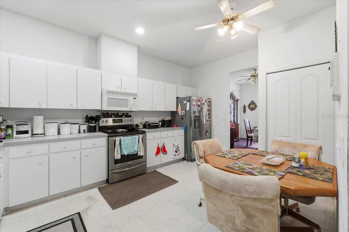 103 N 1ST ST, Eagle Lake, FL 33839