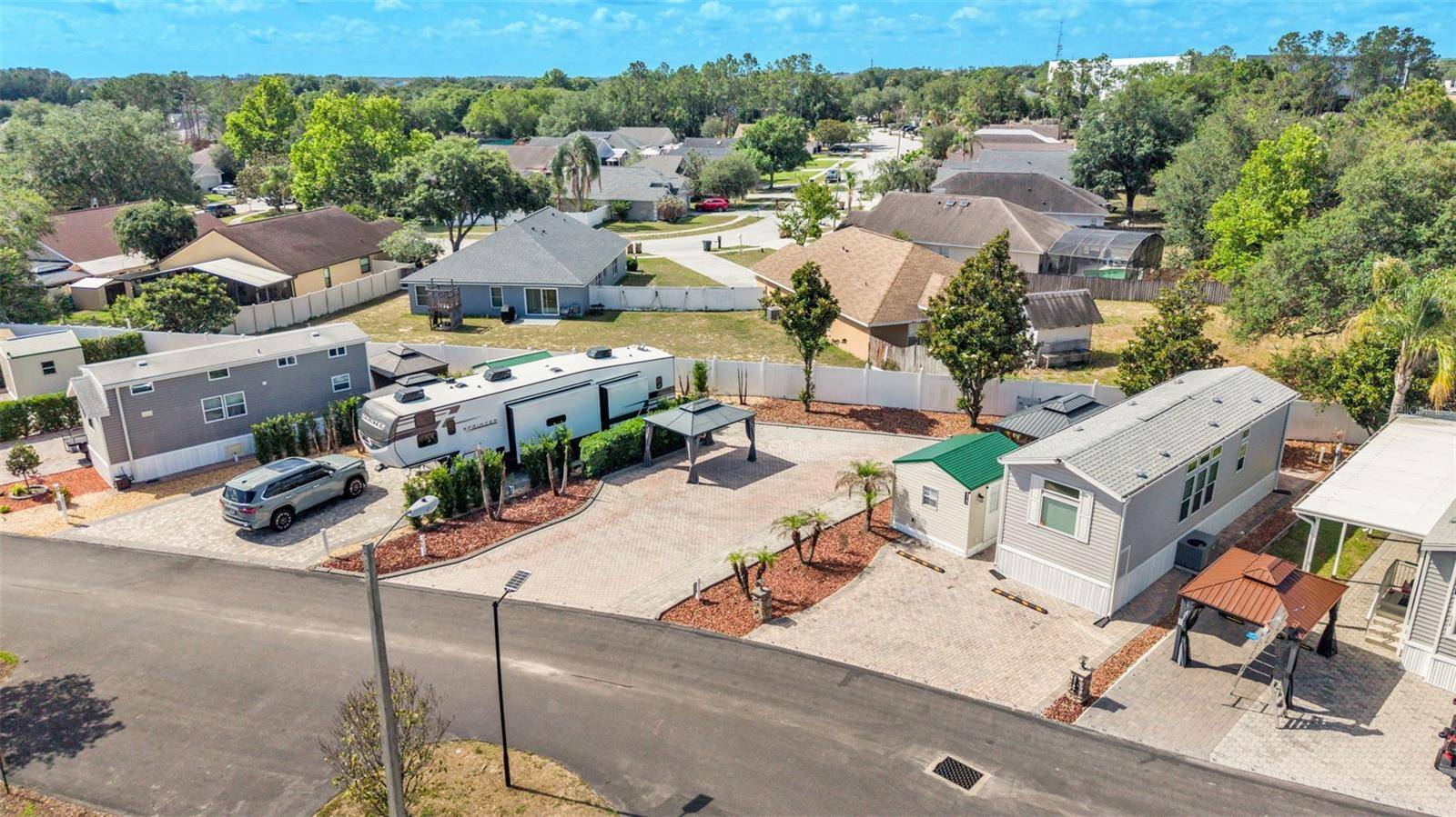 2320 LIMEWOOD AVE, Clermont, FL 34714