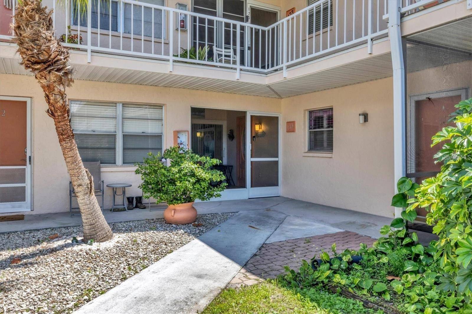 460 BASE AVE E #113, Venice, FL 34285
