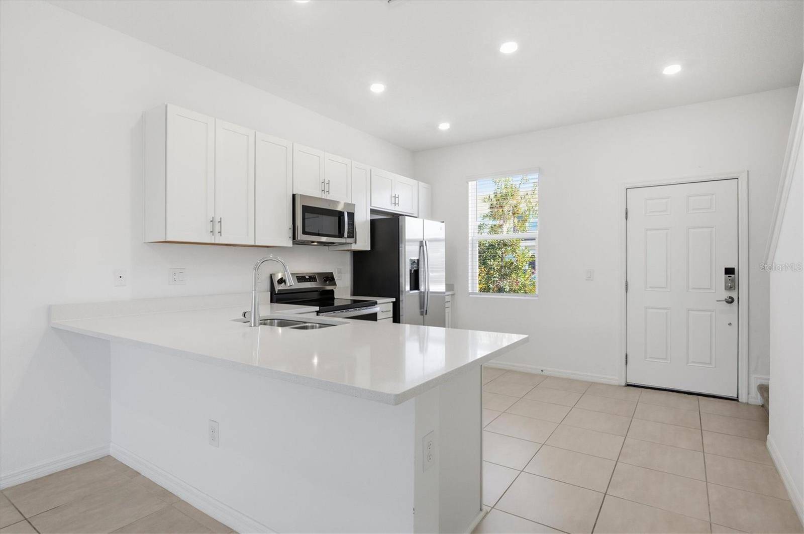 8757 DAYBREAK ST, Sarasota, FL 34241