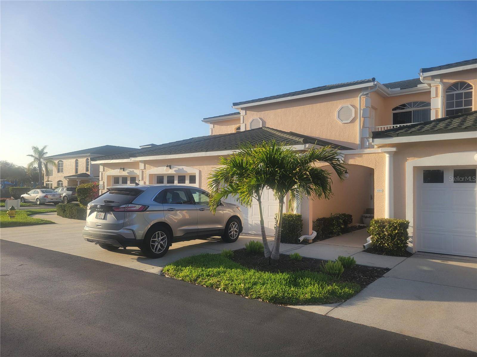 1203 GONDOLA PARK DR #1203, Venice, FL 34292