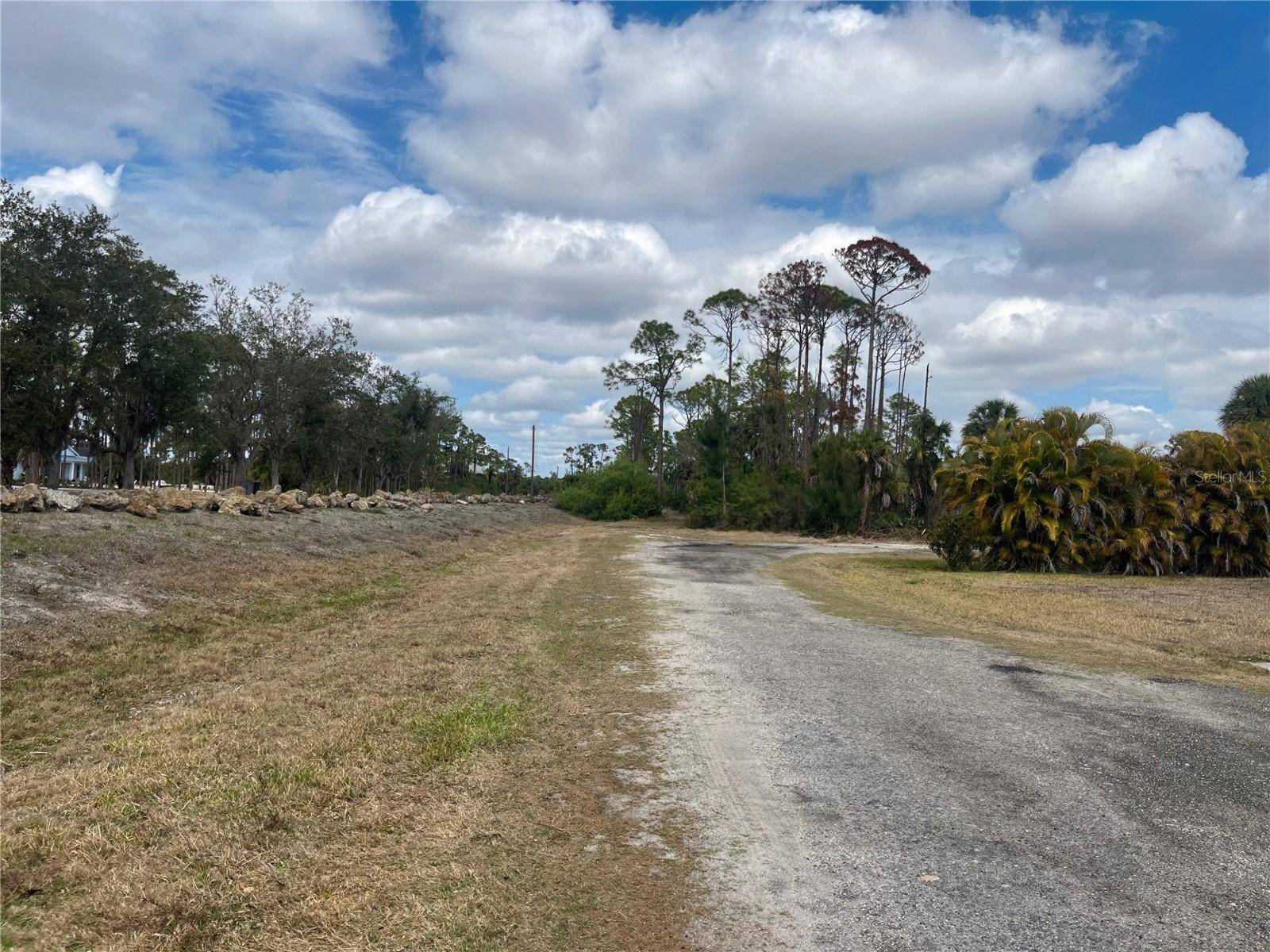 0 CALOOSA DR, Venice, FL 34293