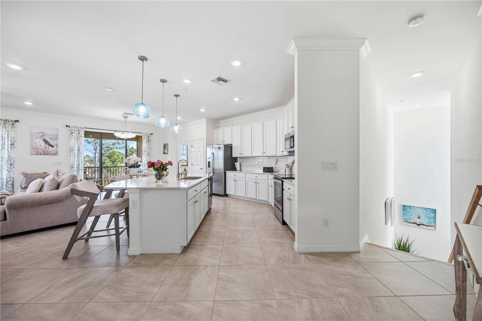 10039 CROOKED CREEK DR #201, Venice, FL 34293