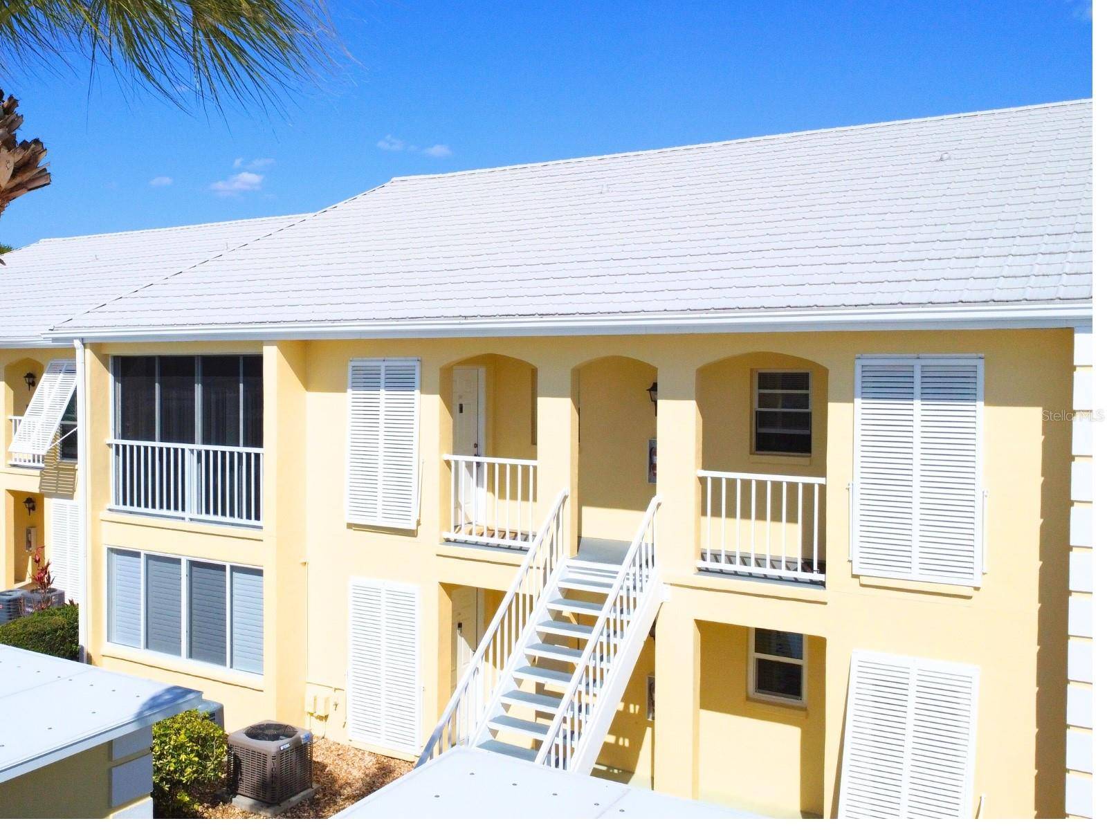 410 CERROMAR CIR S #242, Venice, FL 34293
