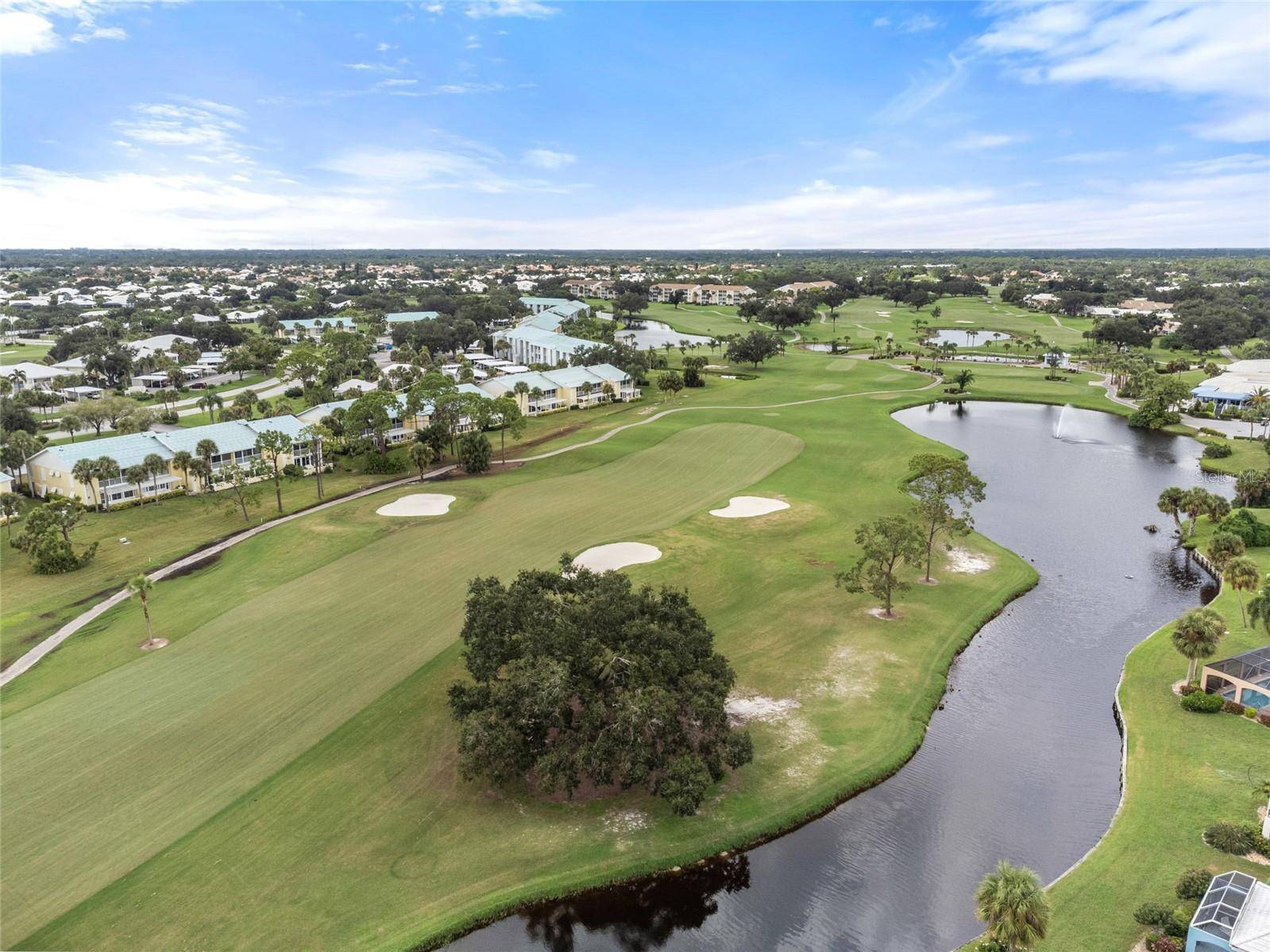 410 CERROMAR CIR S #242, Venice, FL 34293