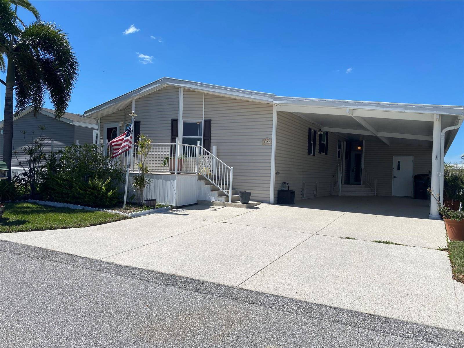 724 BLACKBURN BLVD, North Port, FL 34287