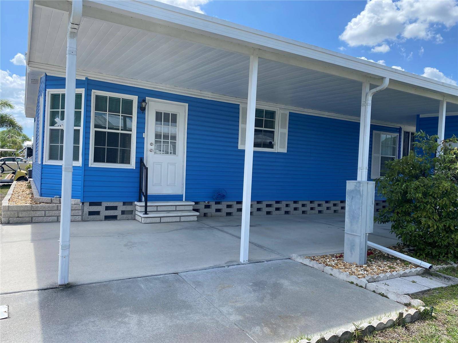 701 RIVERVIEW CIR, North Port, FL 34287
