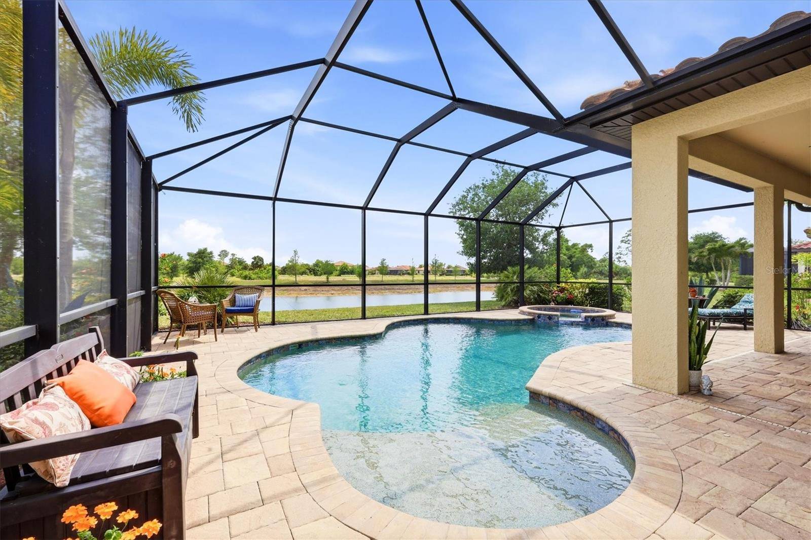 12541 CINQUETERRE DR, Venice, FL 34293