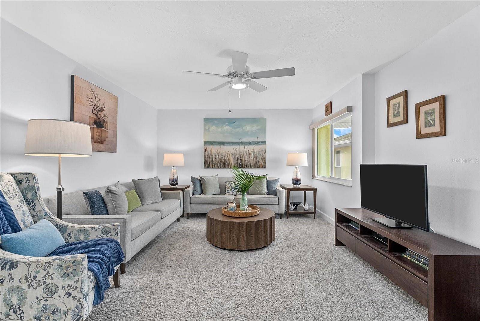 101 LOUELLA LN #10, Nokomis, FL 34275