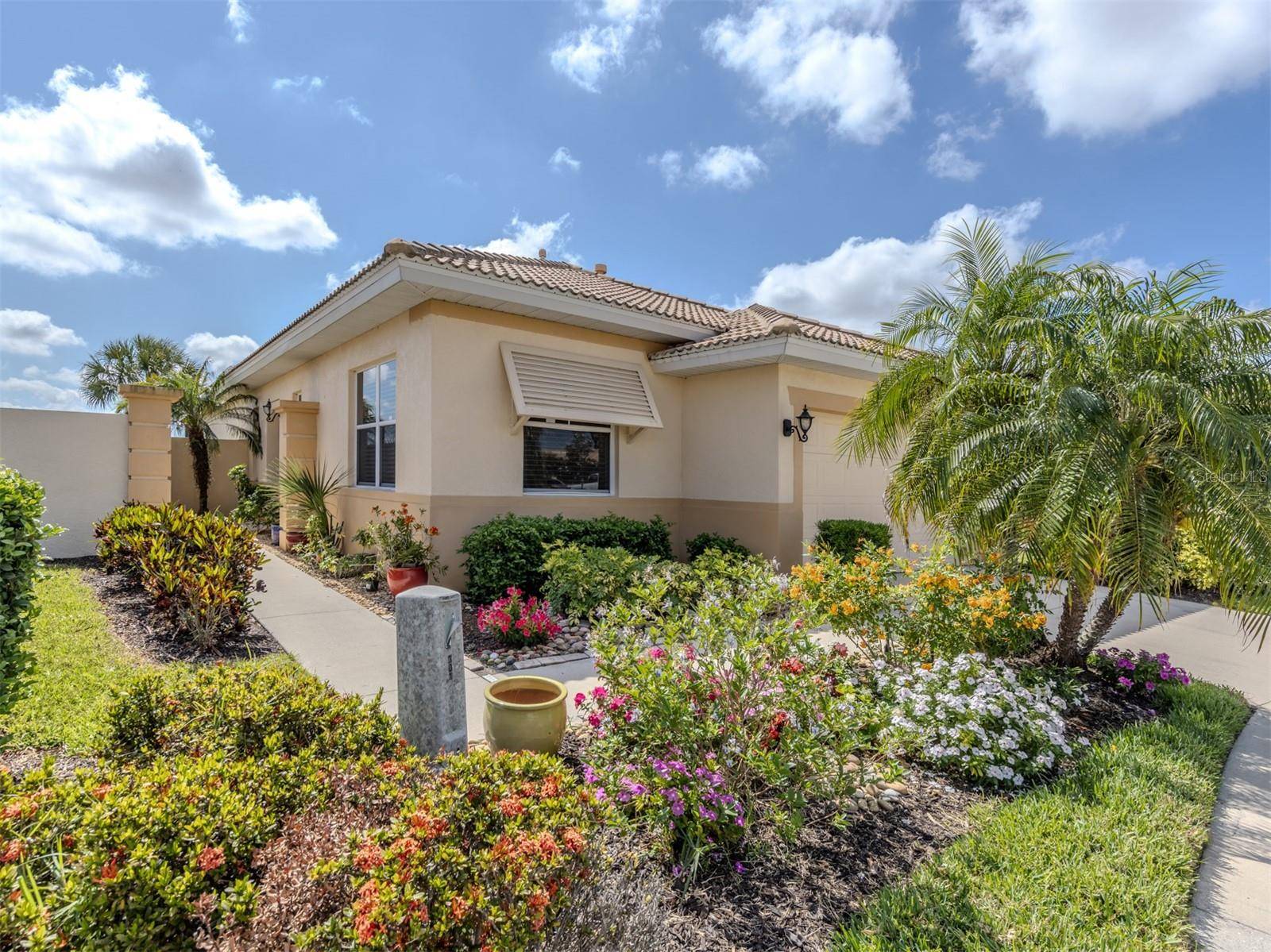 101 MESTRE PL, North Venice, FL 34275