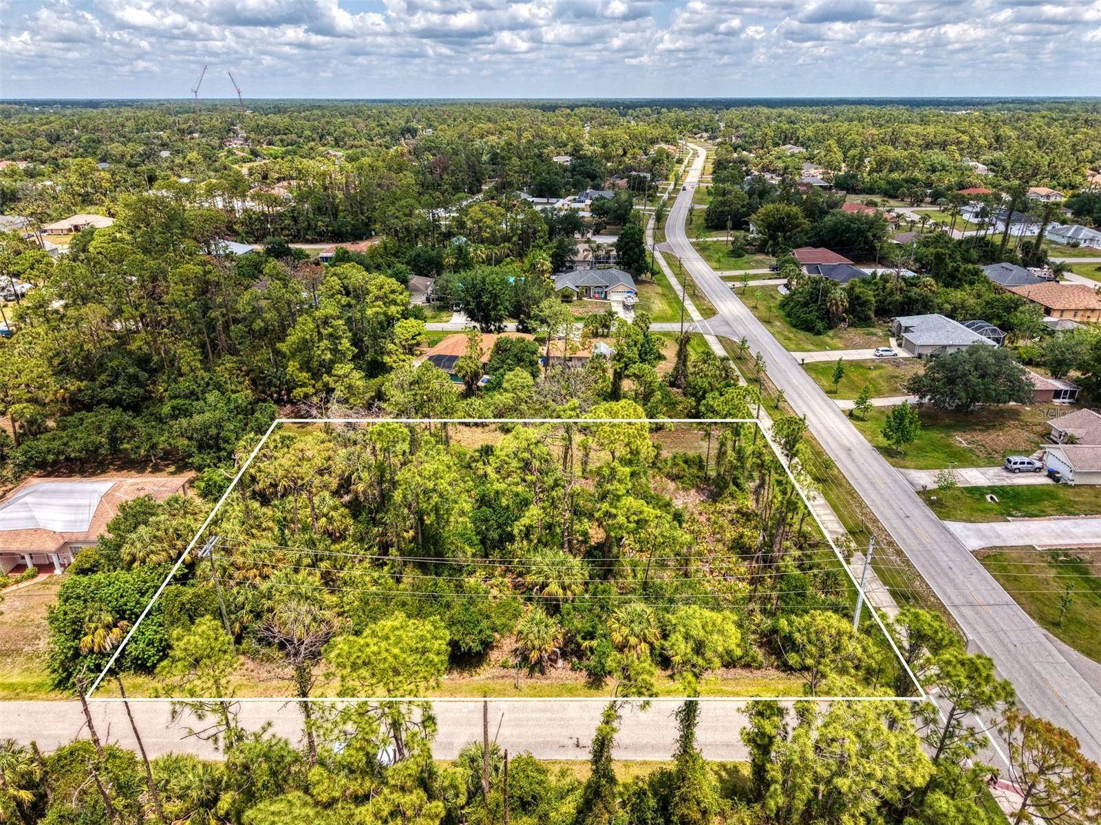 FONSICA AVE, North Port, FL 34286