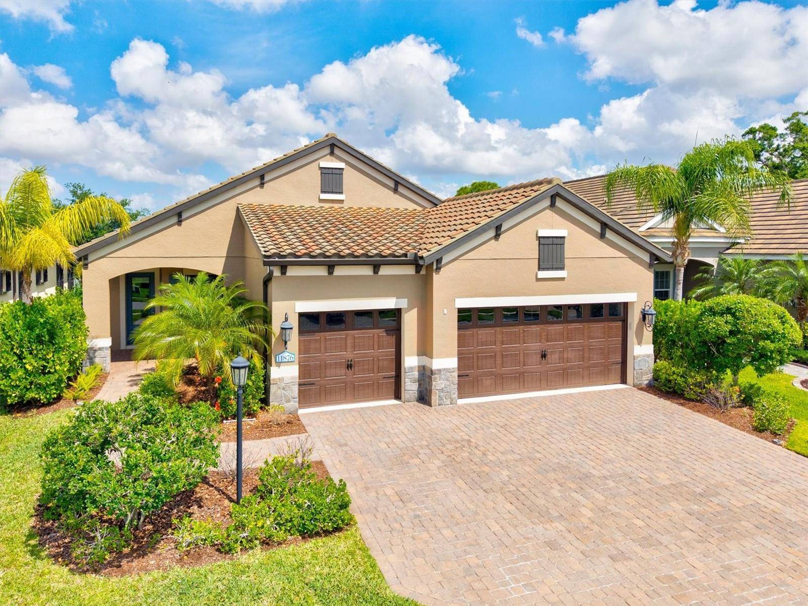 11876 HUNTERS CREEK RD, Venice, FL 34293