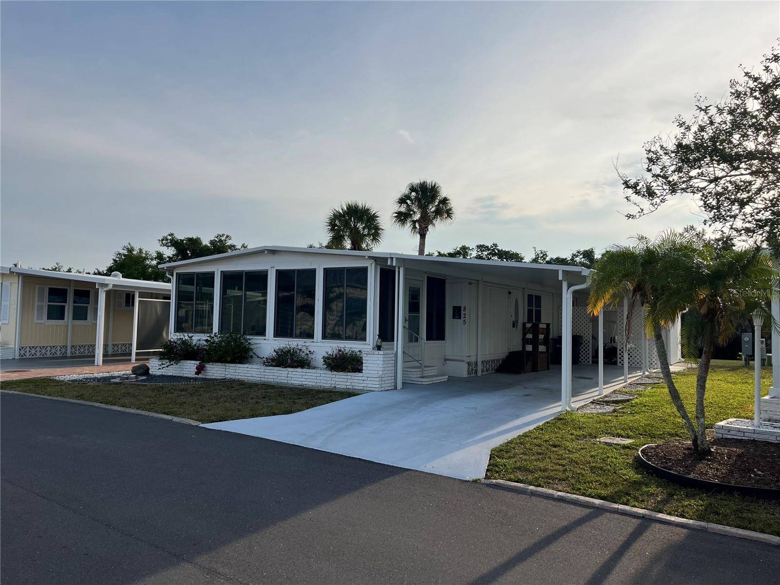 825 JOLANDA CIR, Venice, FL 34285