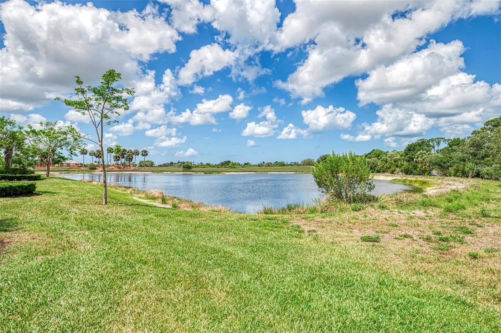 23321 AWABUKI DR #8-102, Venice, FL 34293