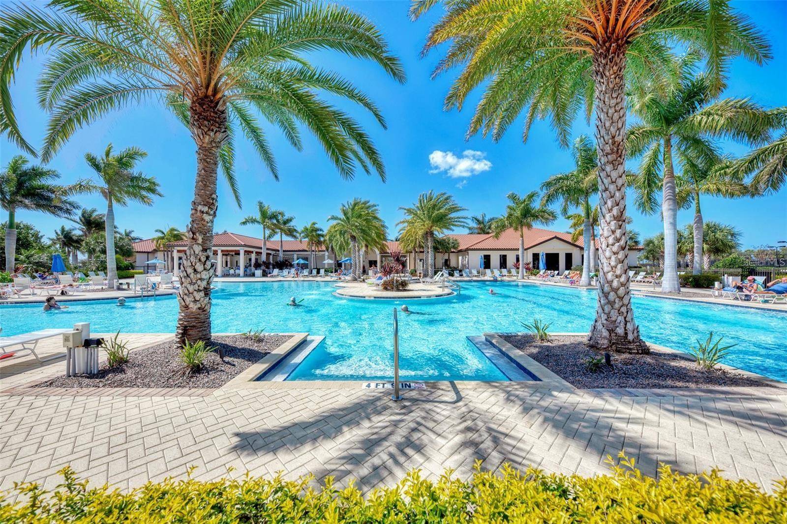 23321 AWABUKI DR #8-102, Venice, FL 34293