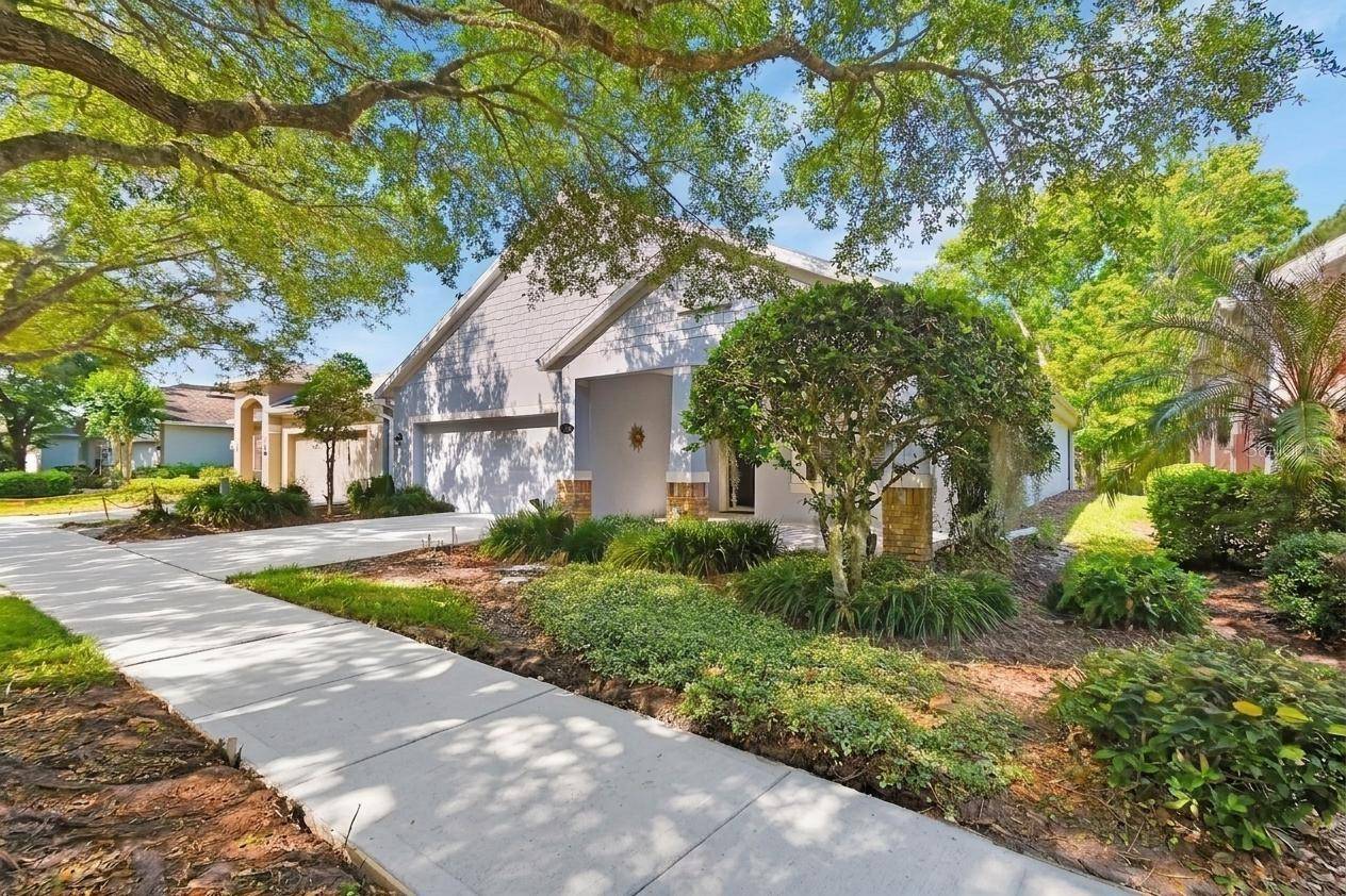 525 HERON POINT WAY, Deland, FL 32724