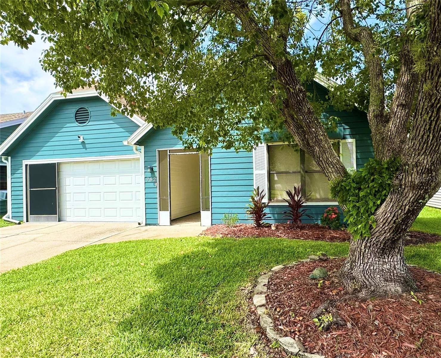 782 PINE SHORES CIR, New Smyrna Beach, FL 32168