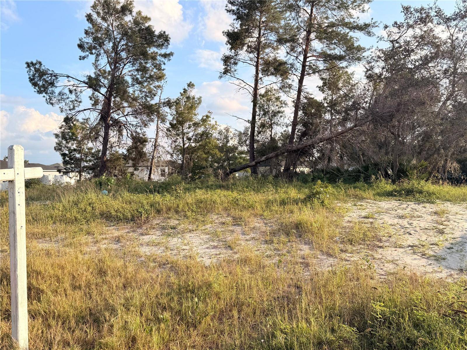 143 ZINNIA LN W, Kissimmee, FL 34759