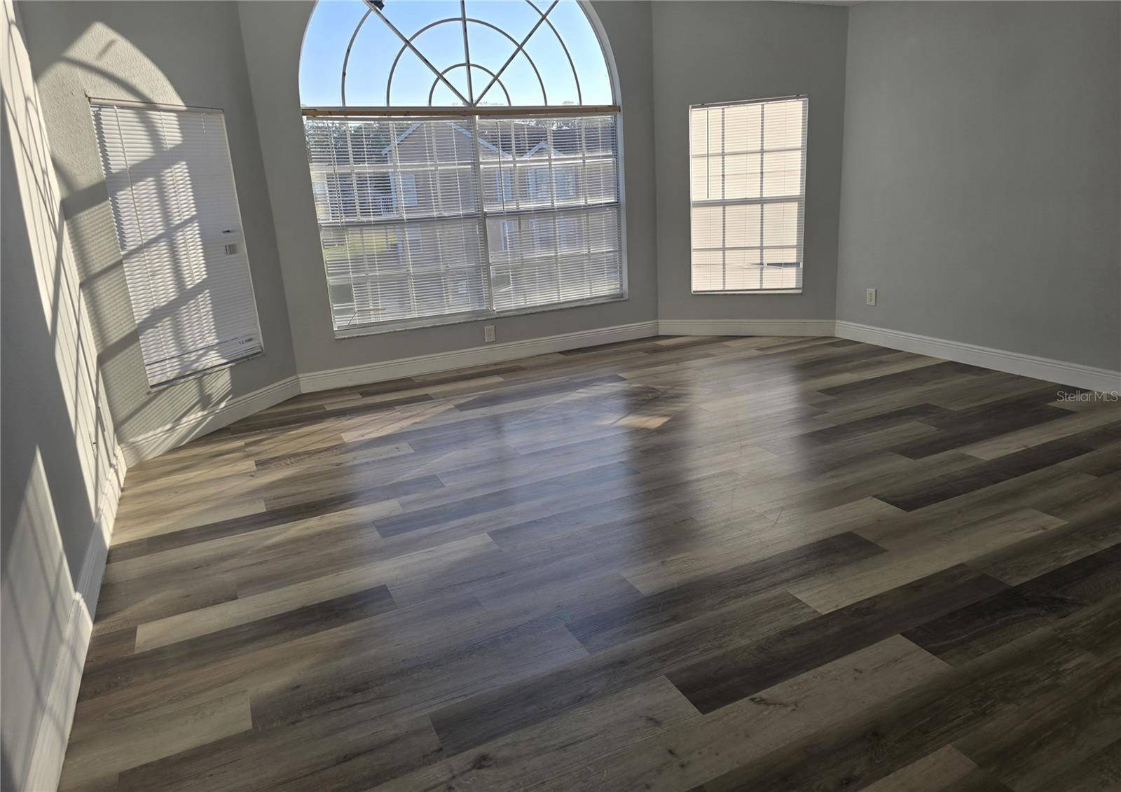 2494 SWEETWATER CLUB CIR #52, Kissimmee, FL 34746