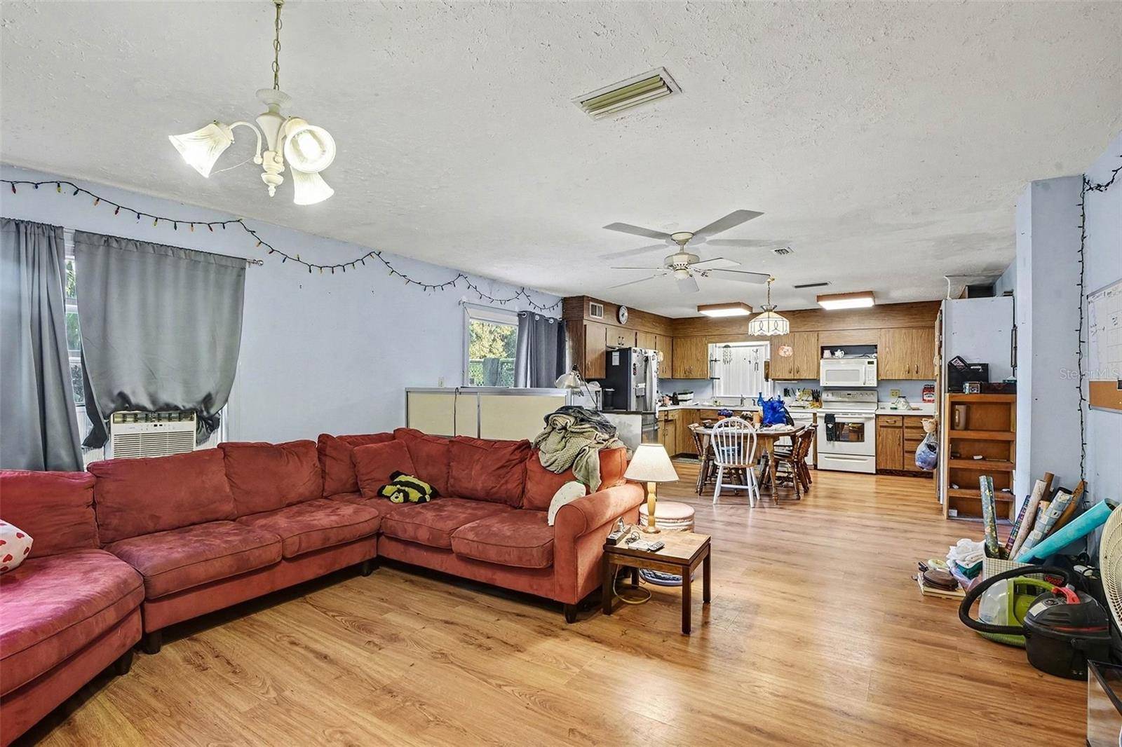 351 N EUCLID AVE, Lake Helen, FL 32744
